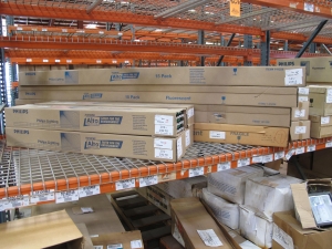 LOT TO INCLUDE: MISC. PHILIPS FLUORESCENT LIGHTING FIXTURES, BULBS, 1 GALLON PAINT LIDS, PANDUIT ZIP-TIES, SS BRUSHES, NWT CORROSION SAMPLER. LOADING & HANDLING FEE $15-4226